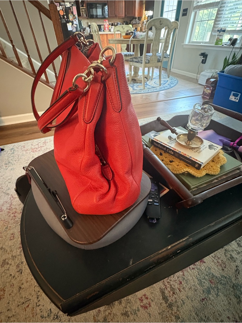EUC Coach shoulder bag with 3 compartments - Picture 4 of 9